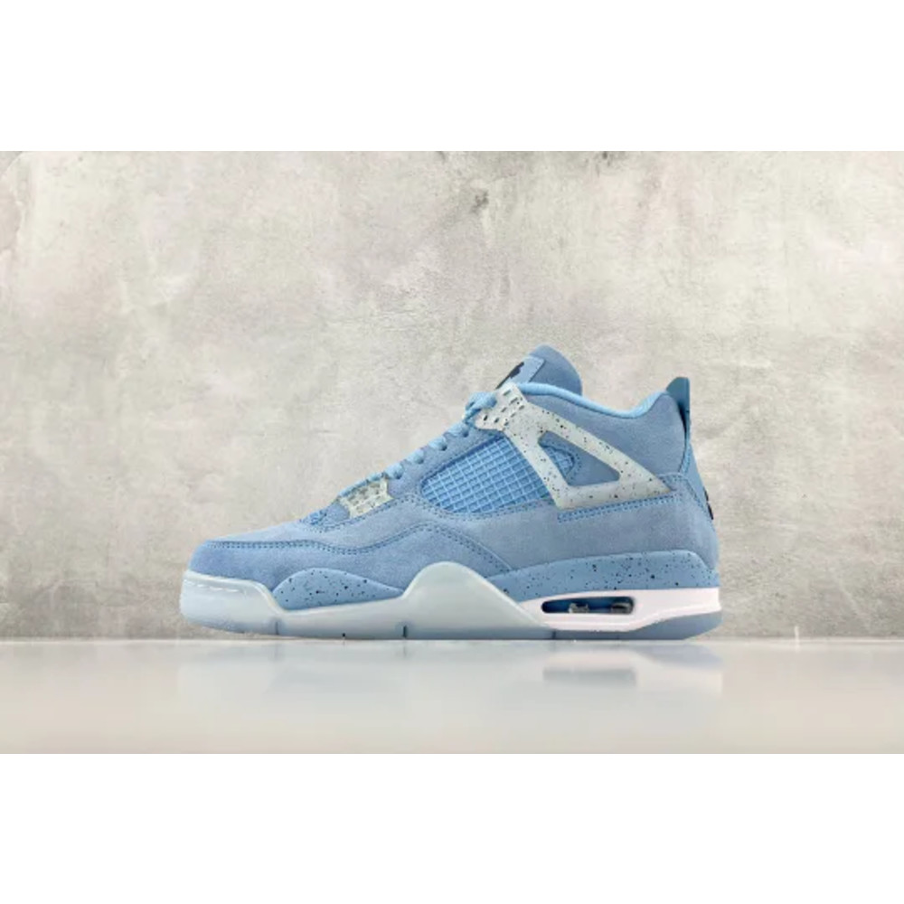Air Jordan 4 Retro 'UNC' PE