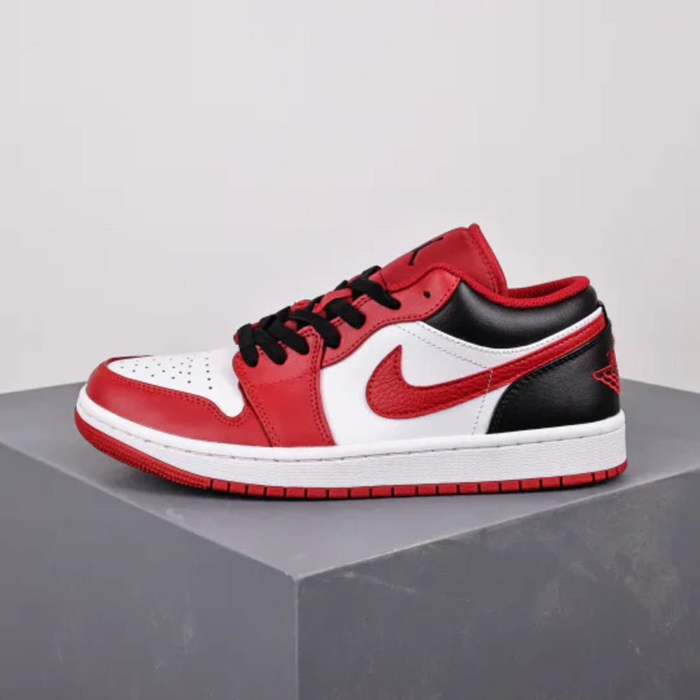 Nike Air Jordan 1 Low Reverse Black Toe