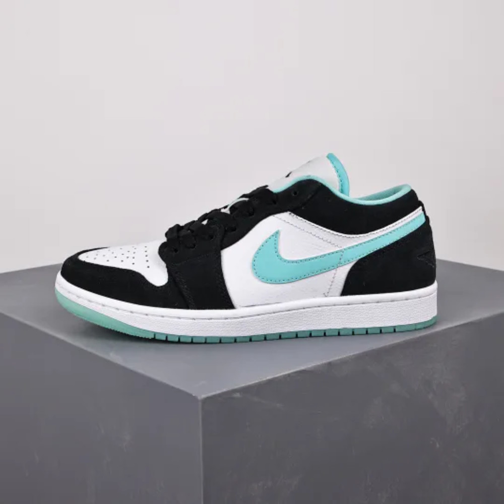 Nike Air Jordan 1 Low 