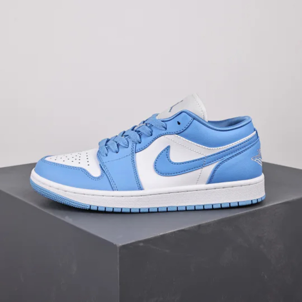 Nike Air Jordan 1 Low UNC
