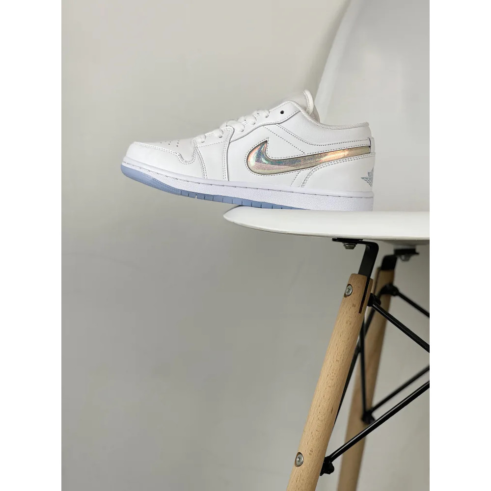 Nike Air Jordan 1 Low SE (GS)