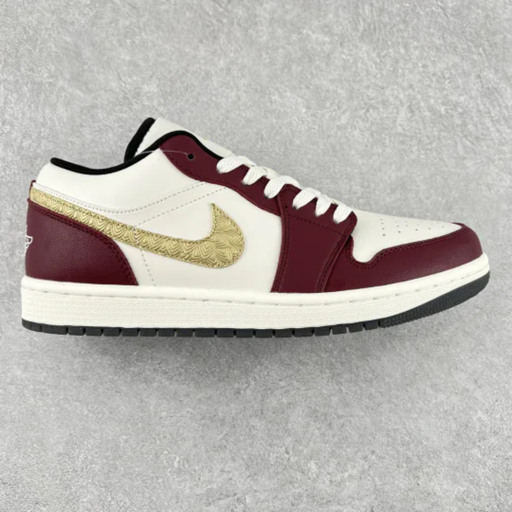 Air Jordan 1 Low SE 
