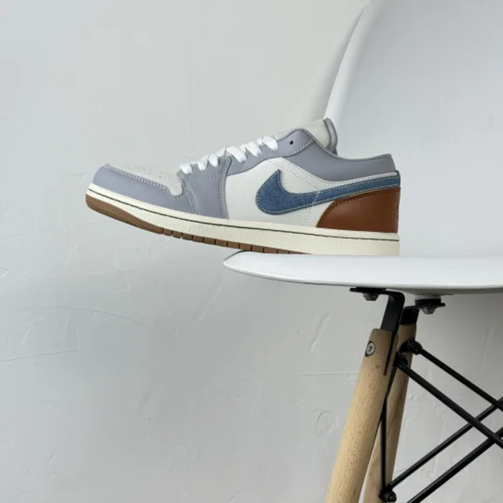 Nike Air Jordan 1 Low SE 