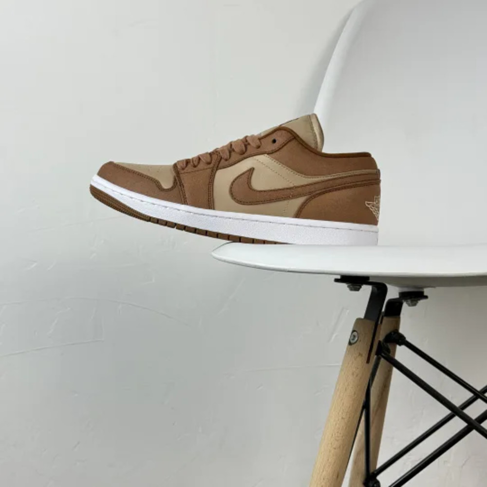 Nike Air Jordan 1 Low SE 