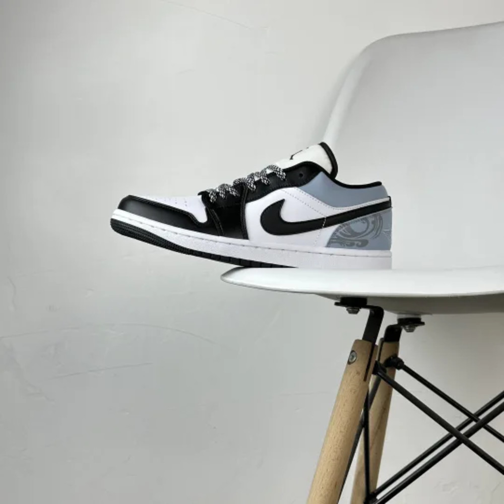 Nike Air Jordan 1 Low Vintage Light Blue/White/Black
