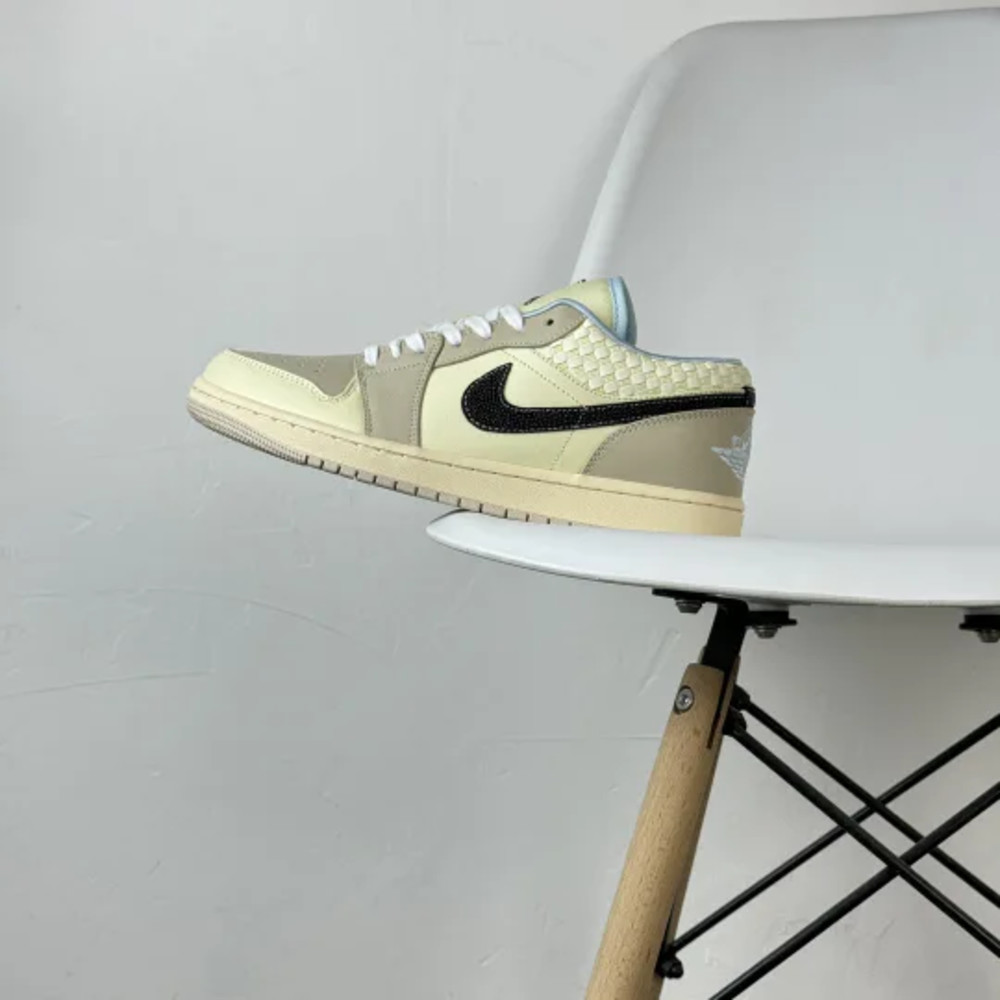 Nike Air Jordan 1 Low 'Sanddrift'