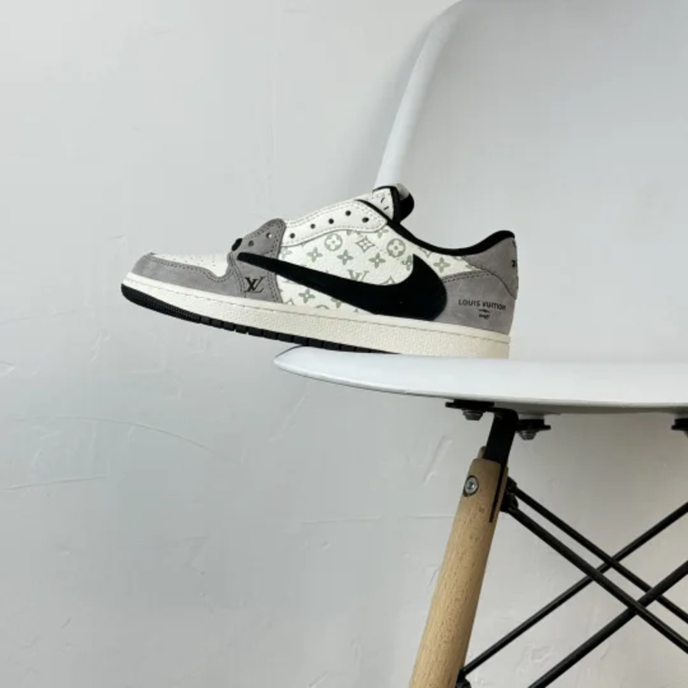 Travis Scott x Fragment Design x Nike Air Jordan 1 Low OG SP Grey/Black/White x Louis Vuitton Описание: