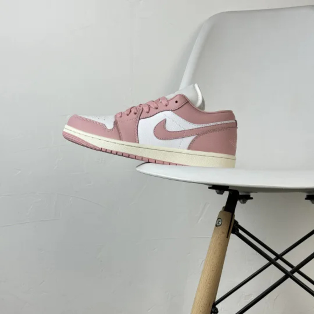 Nike Air Jordan 1 Low Pink Oxford (W)