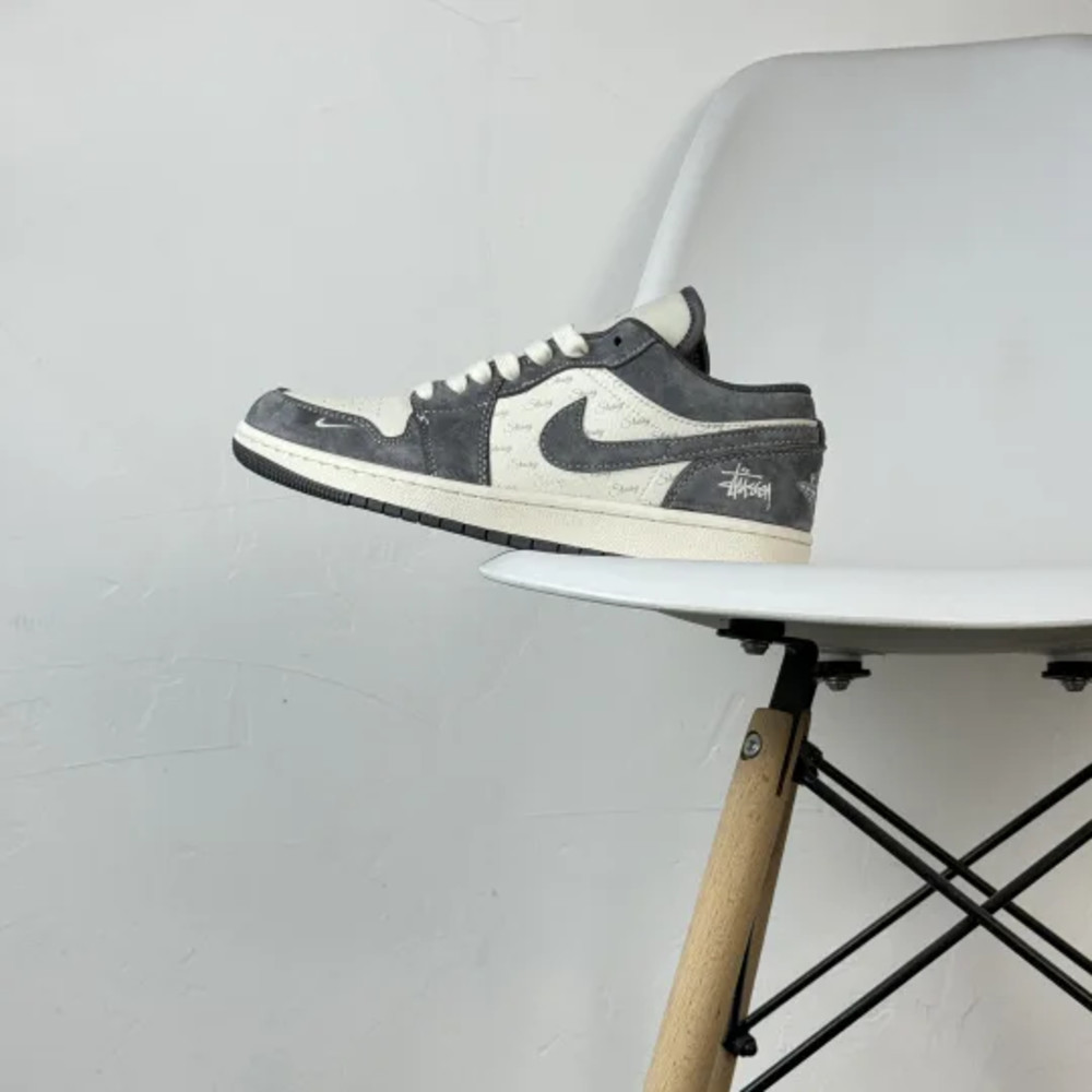Nike Air Jordan 1 Low OG SP TS x Stussy