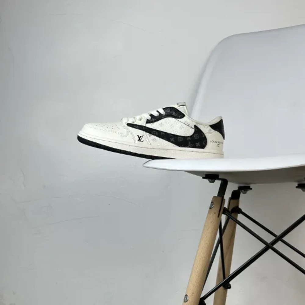 Travis Scott x Nike Air Jordan 1 Low OG SP TS x Louis Vuitton