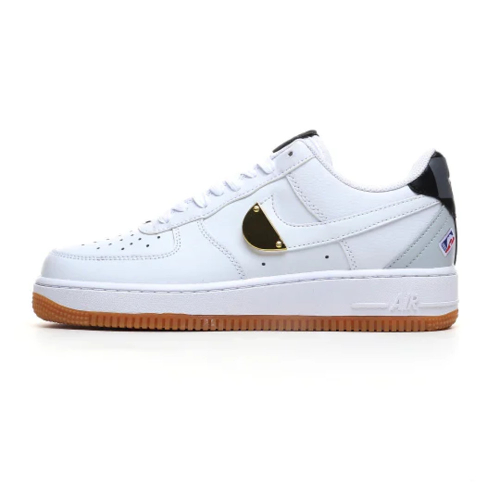 Nike Air Force 1 LV8 1